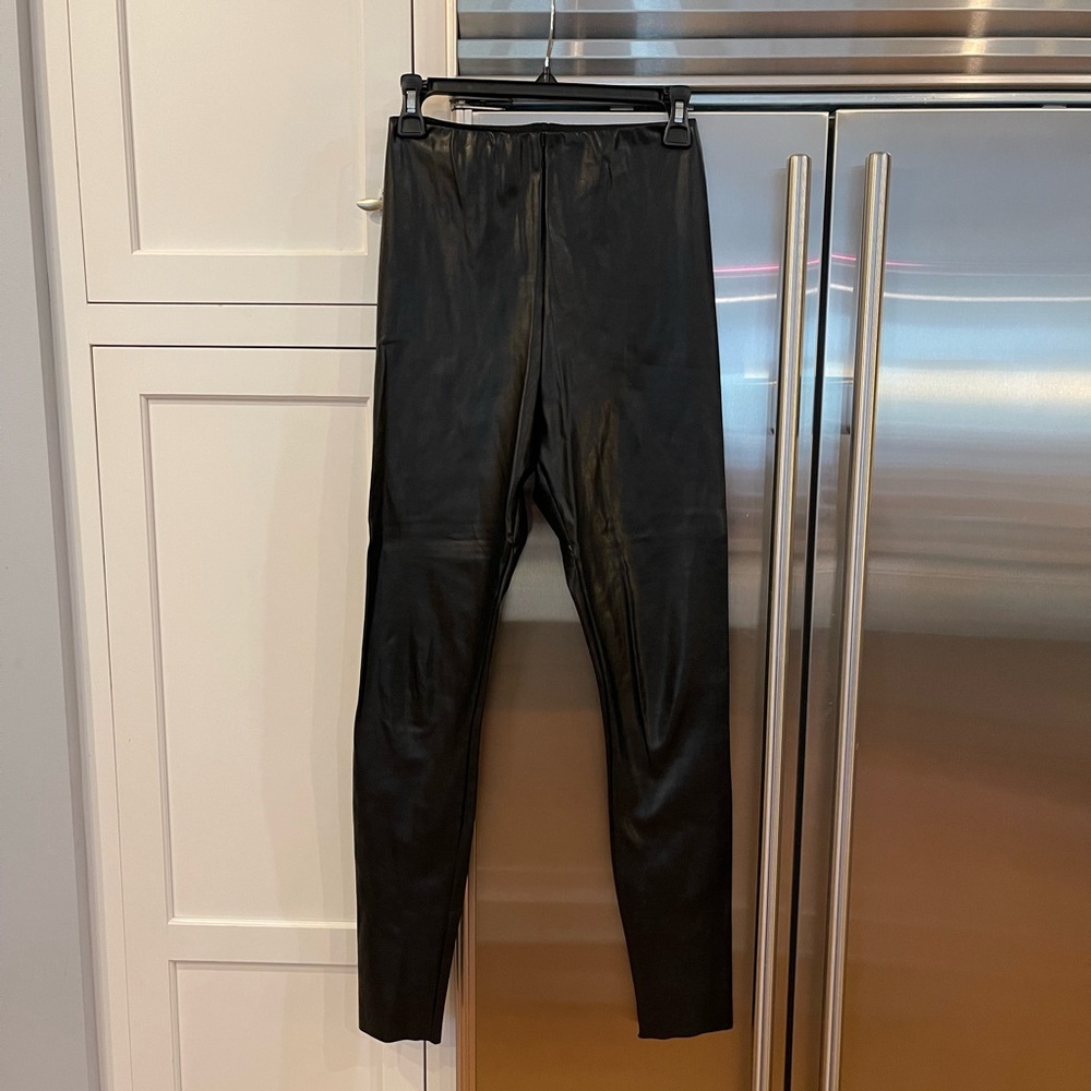 Aritzia Wilfred Free Black Leather Leggings Size Medium